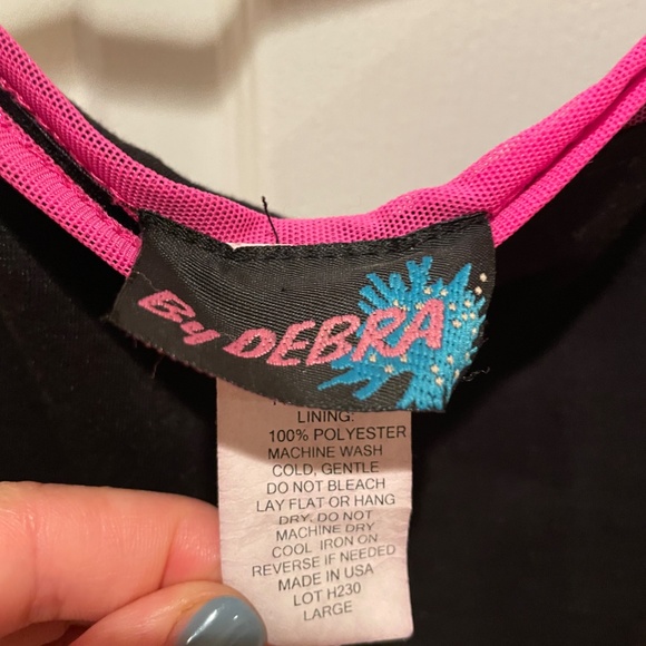 Adorable Girl's Off-the-Shoulder Dress - Picture 3 of 4